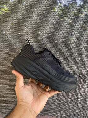 HOKA ONE ONE Bondi 6 Women's Road Running Shoe - Triple Black